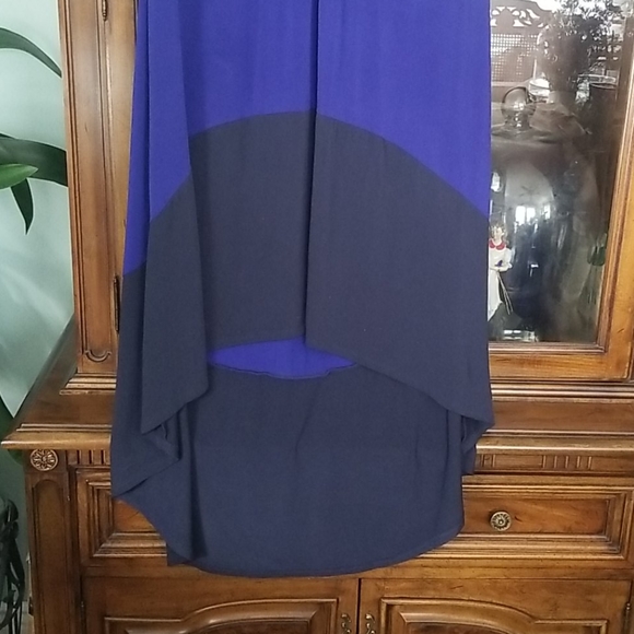 Dress - Picture 4 of 6